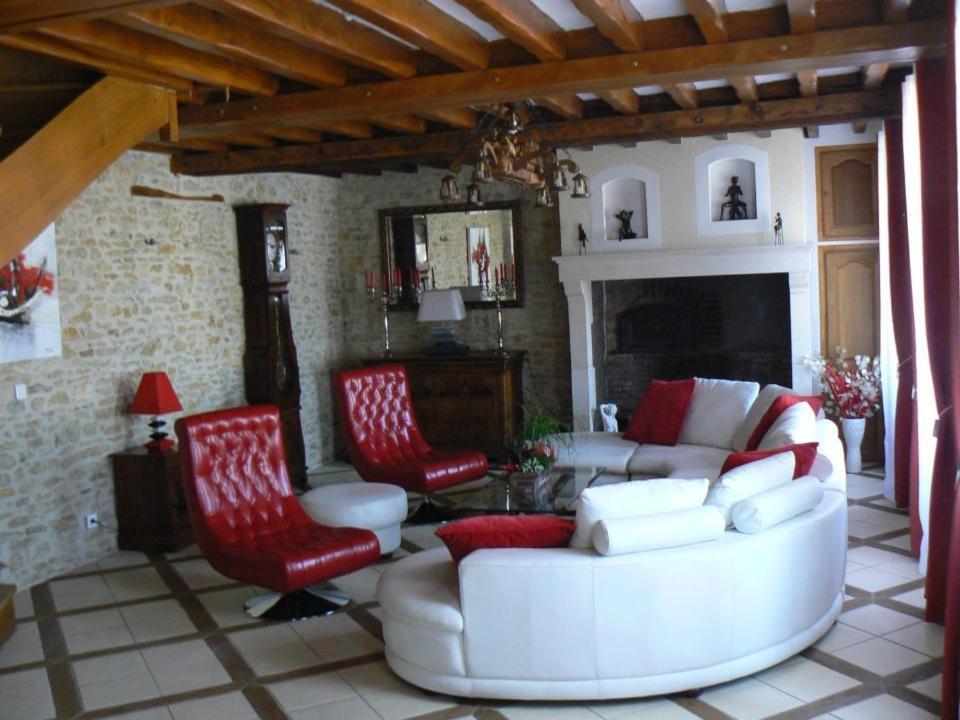 Le Manoir Des Chapelles Bed and Breakfast Venoy Eksteriør billede